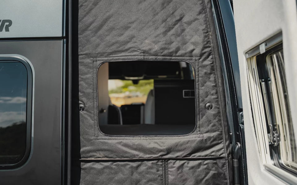 Hymer buscamper Isolatie achterdeur Camper-onderdelen.nl