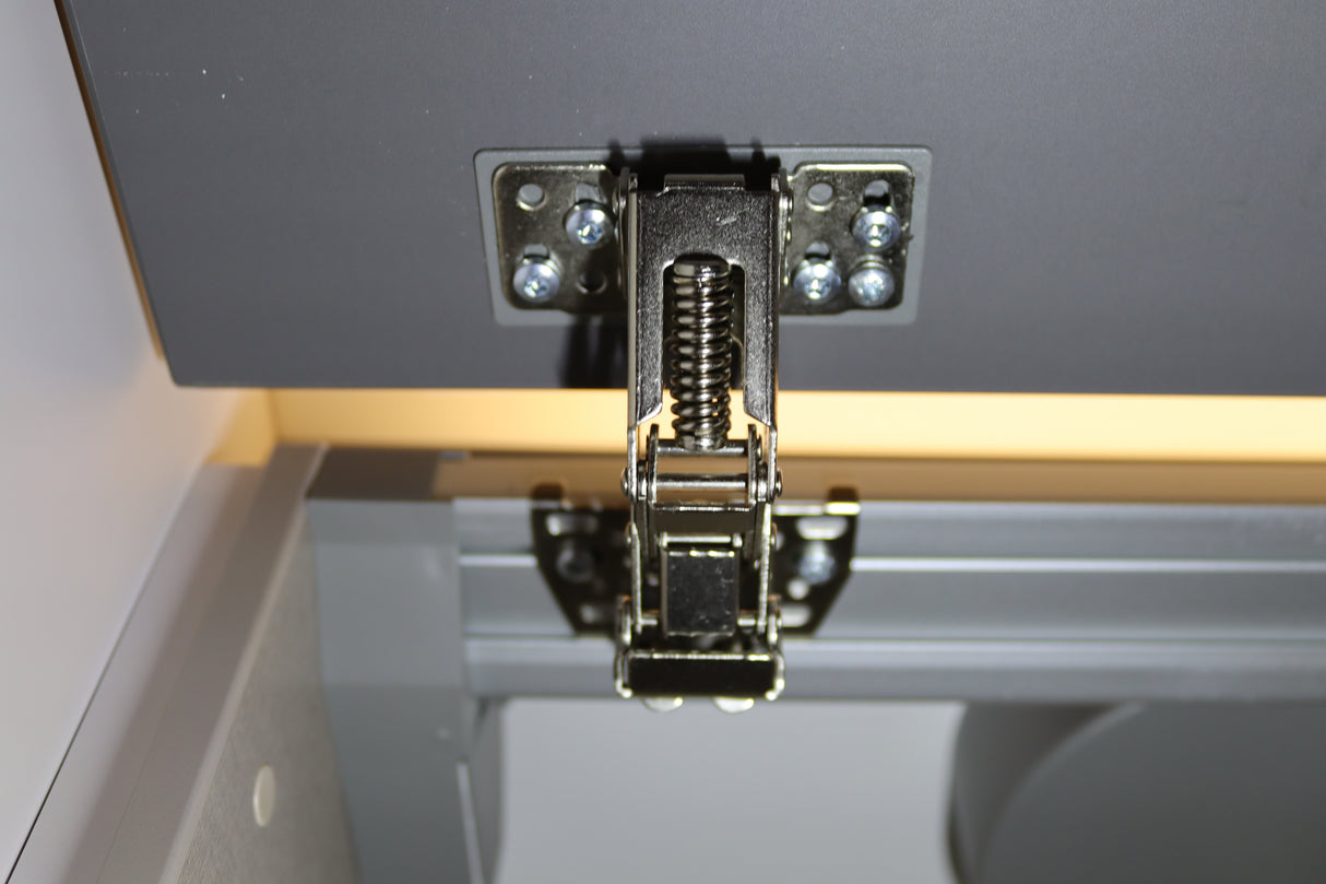 Hymer Bovenkast scharnier