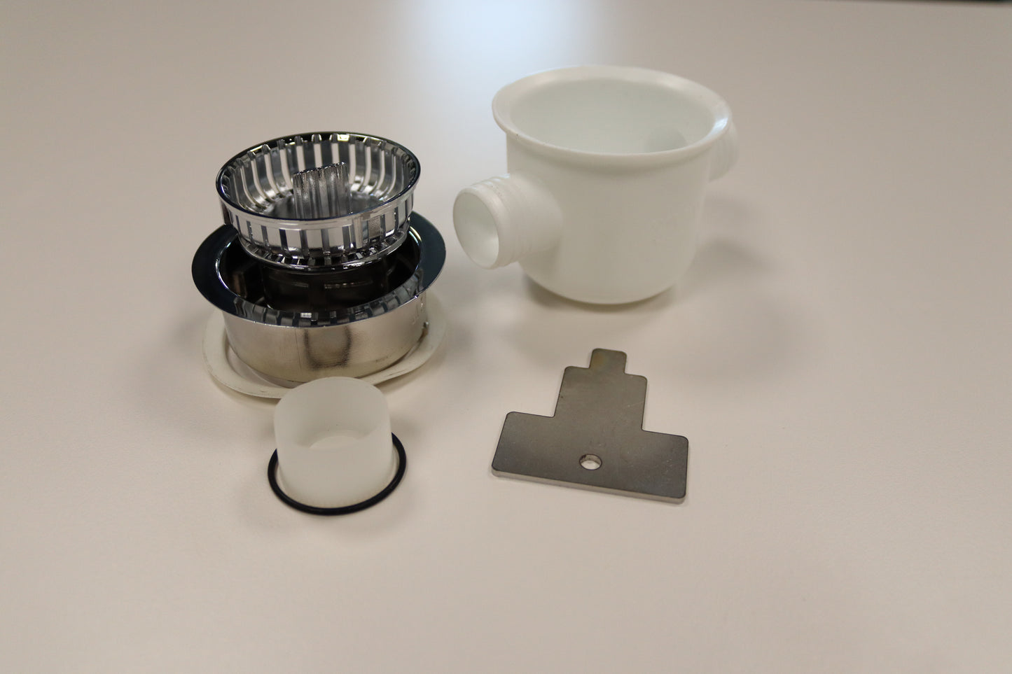 Dometic sifon met zeef