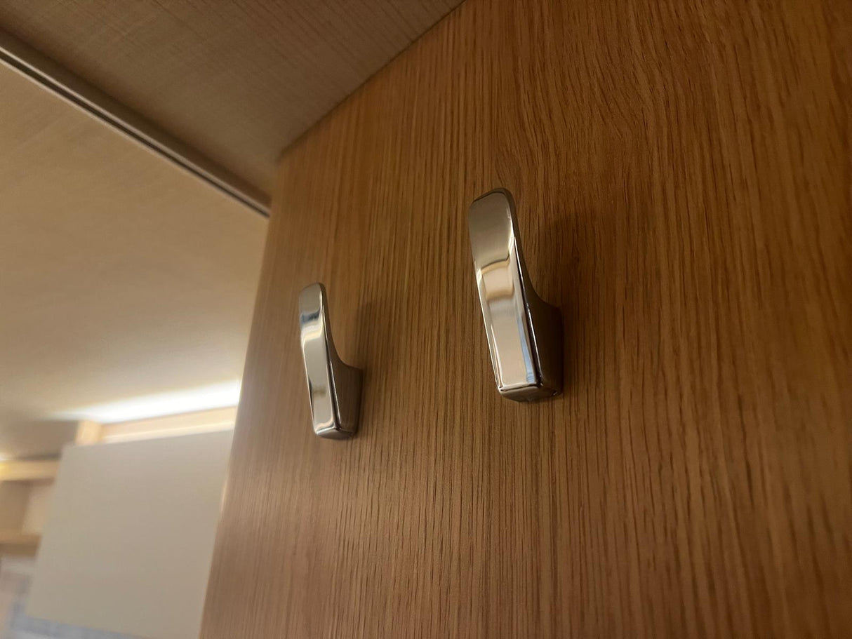 Hymer kapstok haak - Camper-onderdelen.nl