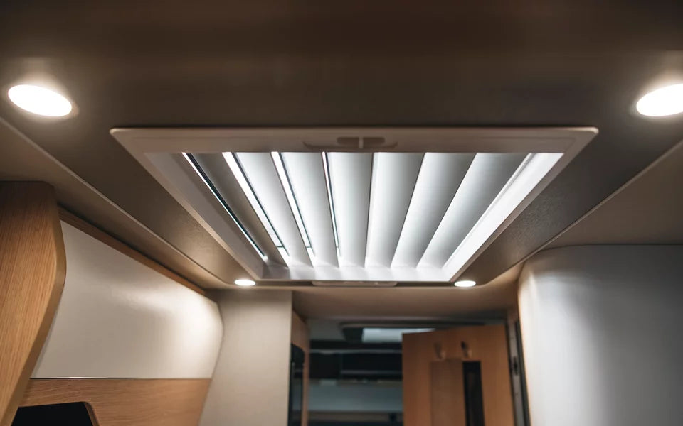 Hymer dakraam lamellencassette 800 x 500 – Aluminium Camper-onderdelen.nl