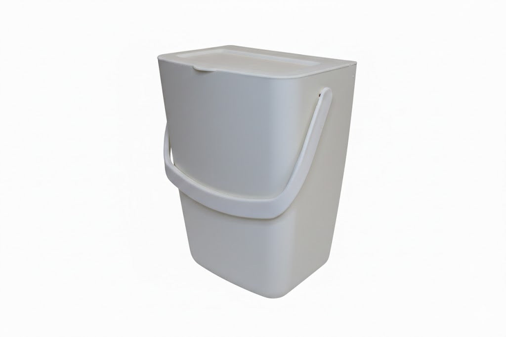 Hymer prullenbak geïntegreerd in toegangsdeur Camper-onderdelen.nl