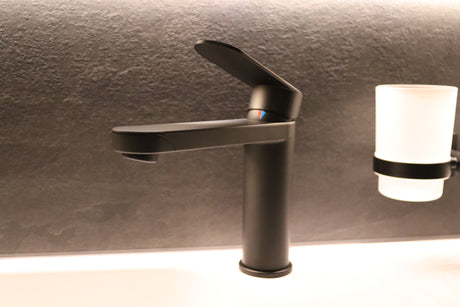 Hymer Mengkraan Badkamer - Matzwart