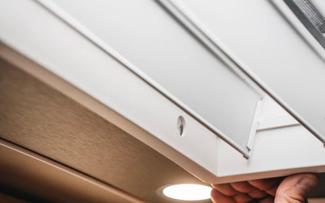 Hymer dakraam lamellencassette 800 x 500 – Aluminium Camper-onderdelen.nl