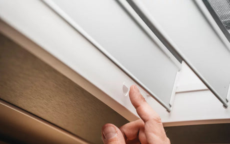 Hymer dakraam lamellencassette 800 x 500 – Aluminium Camper-onderdelen.nl