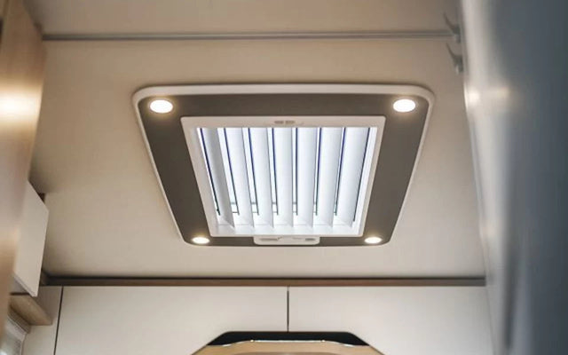 Hymer dakraam lamellencassette 800 x 500 – Aluminium Camper-onderdelen.nl