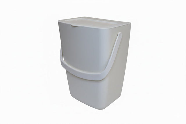 Hymer prullenbak geïntegreerd in toegangsdeur Camper-onderdelen.nl